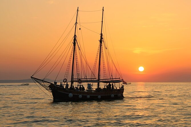 dhow cruise in muscat oman photos